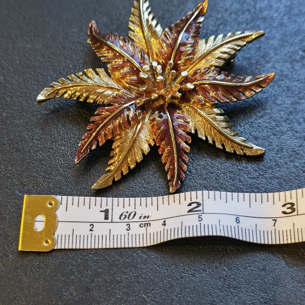 Vintage Gold Tone Enamel Flower Brooch
